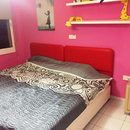 Anthea Gardens Apartman *